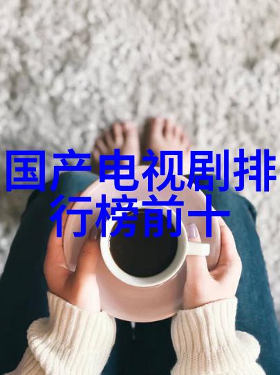 简约奢华现代主卧室的平衡艺术